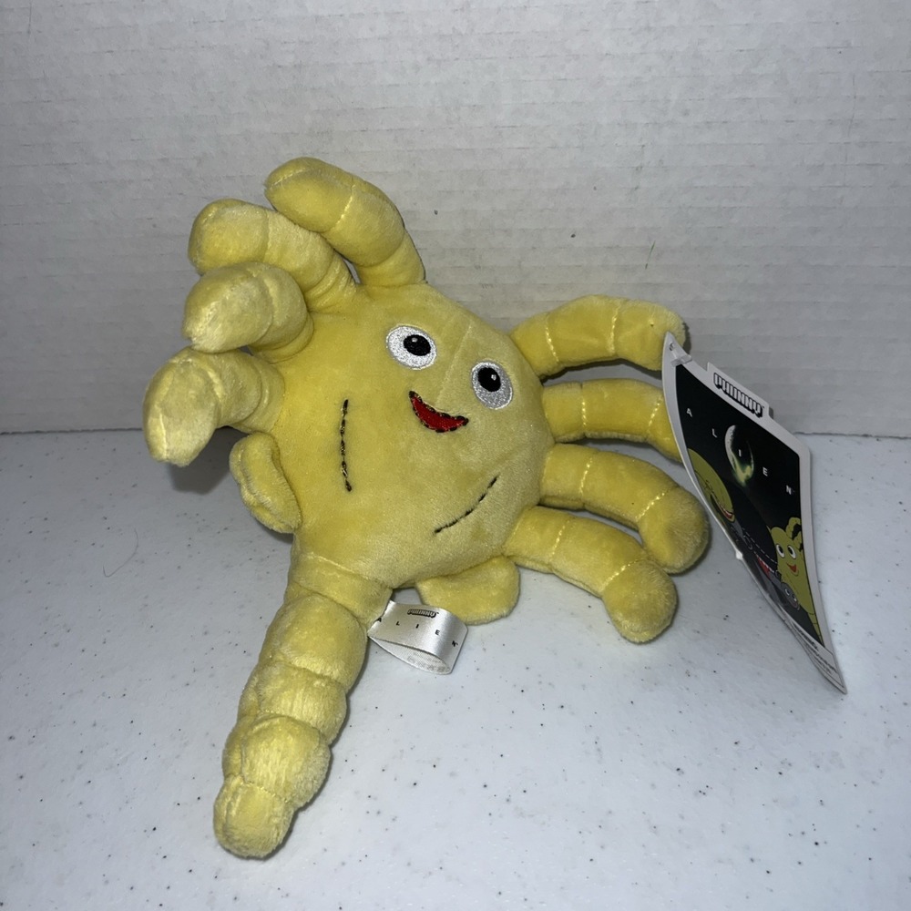 Loot Crate Exclusive Phunny Yellow Alien Face Hugger 8 Inch Plush Soft Toy